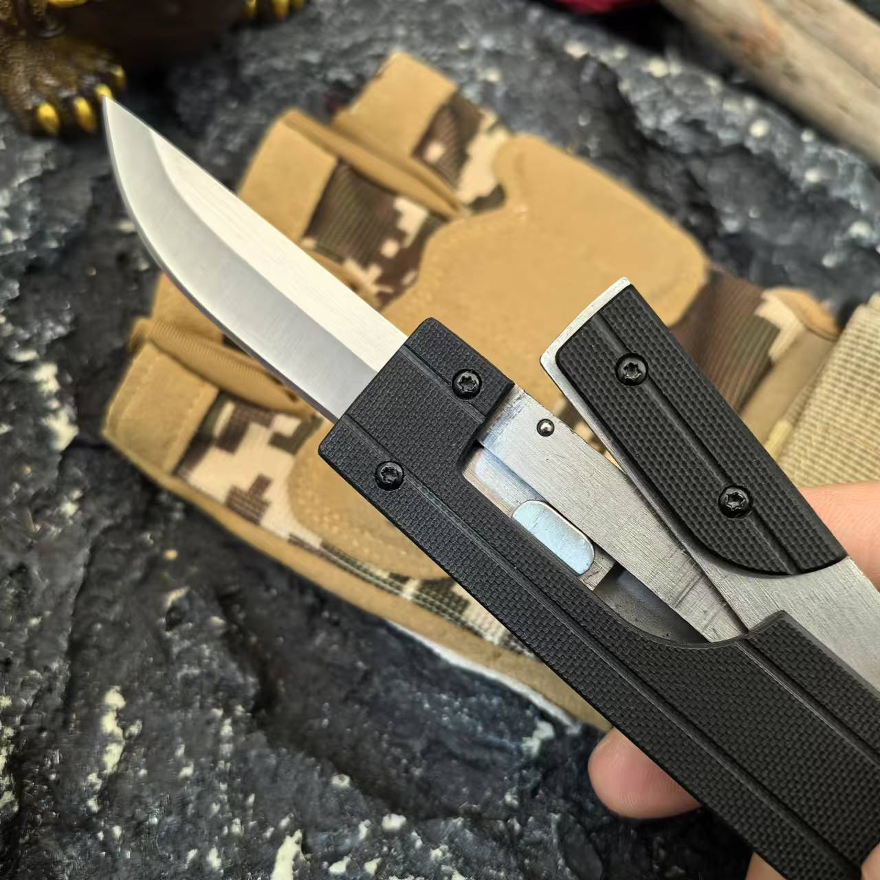 Finger Ring Gravity Knife G10 handle