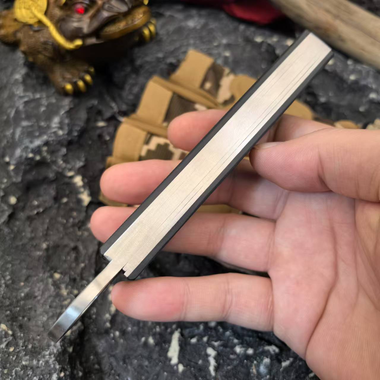 Finger Ring Gravity Knife G10 handle