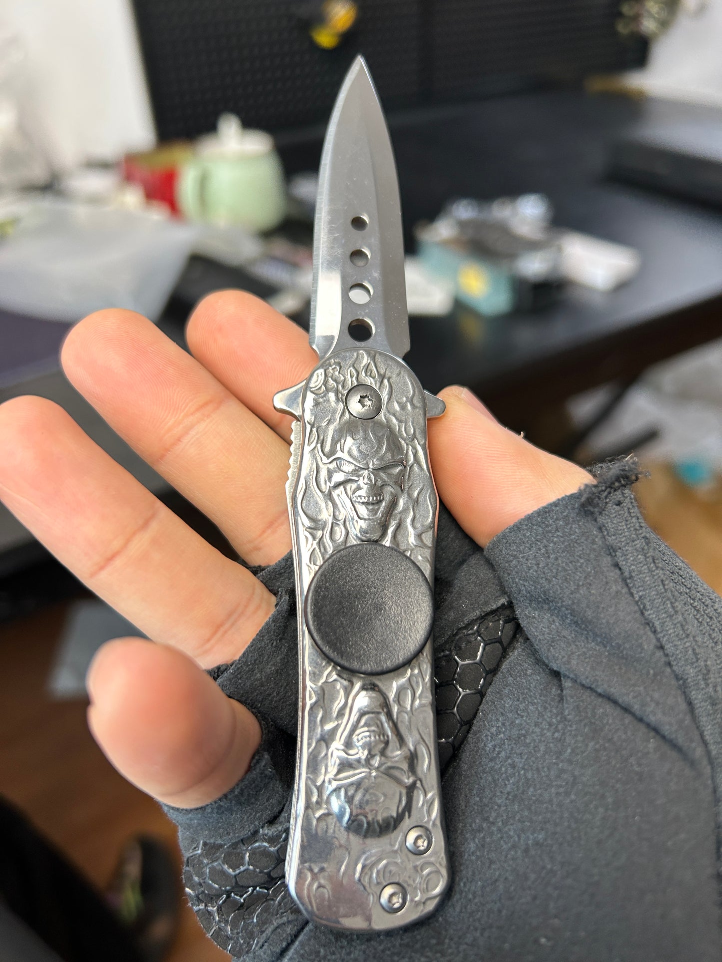 3D Skull Fidget Spinner Knife