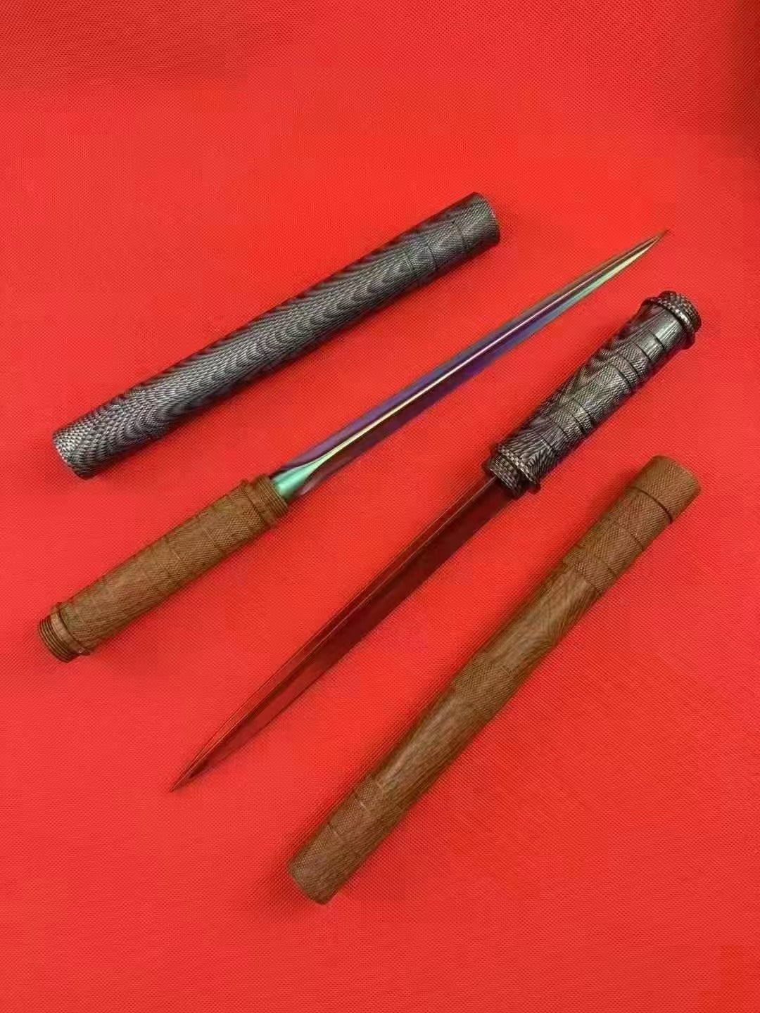 Water Pipe Desgin Tri-Edged Dagger Knife Bayonet With Compass