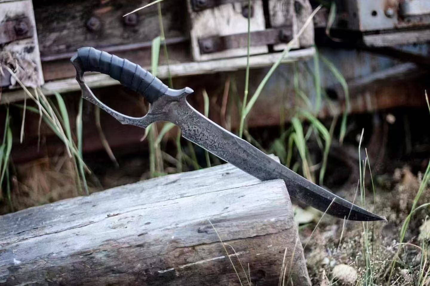 Zombie Tools D'Capitan Knife Brass Knuckle Guard Sword