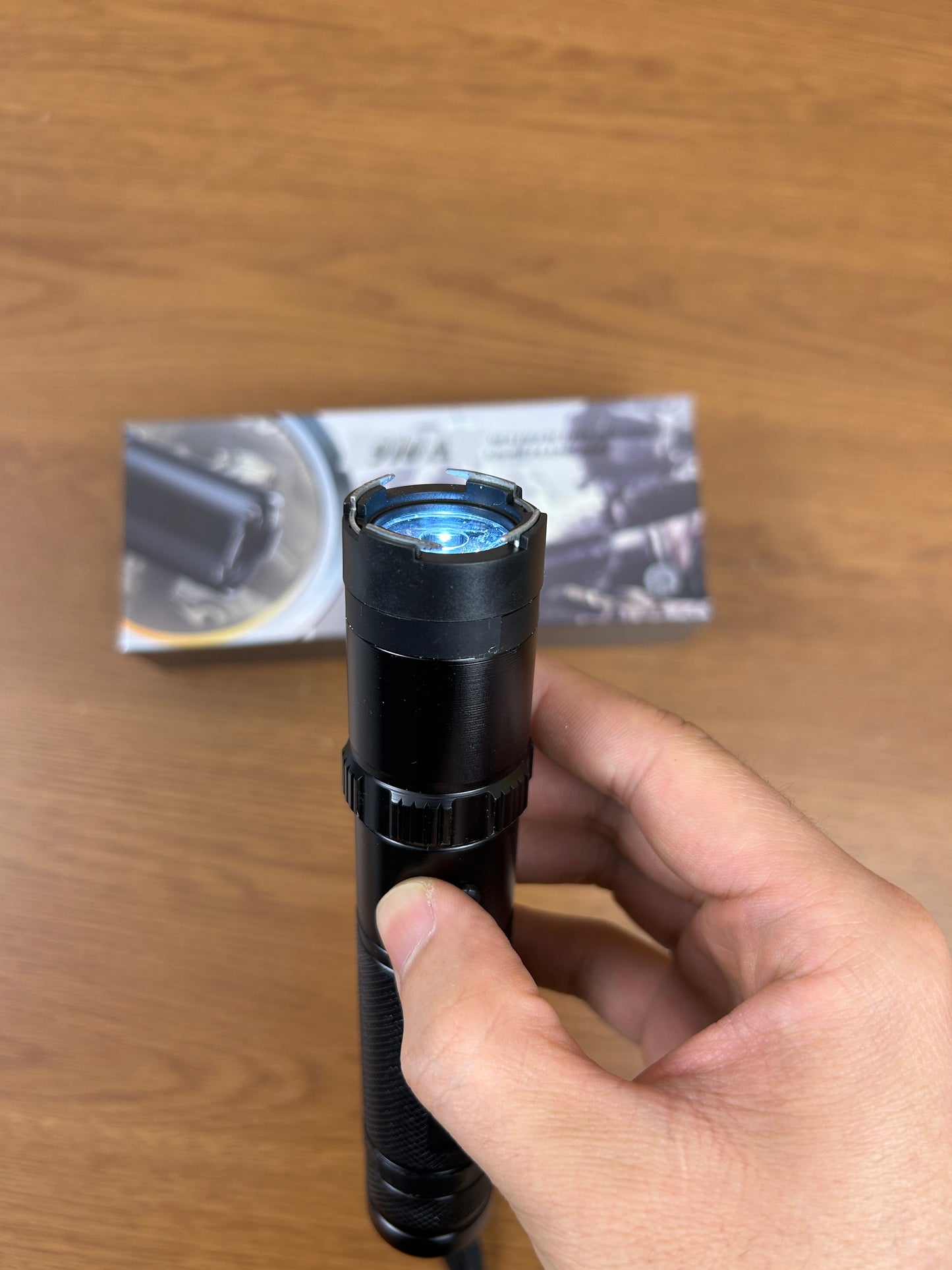 Flash Lighter Taser Gun(910)