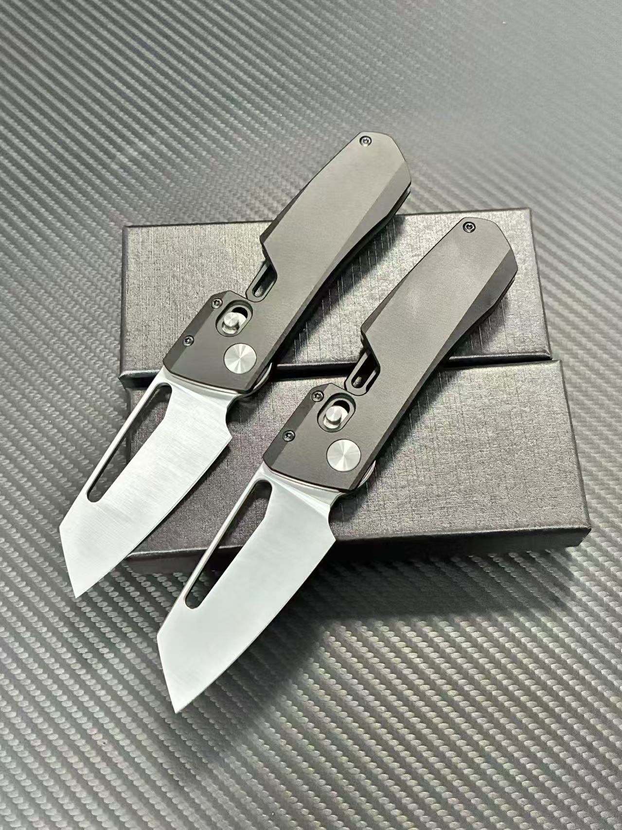 CNC Beetle Auto Flip Knife