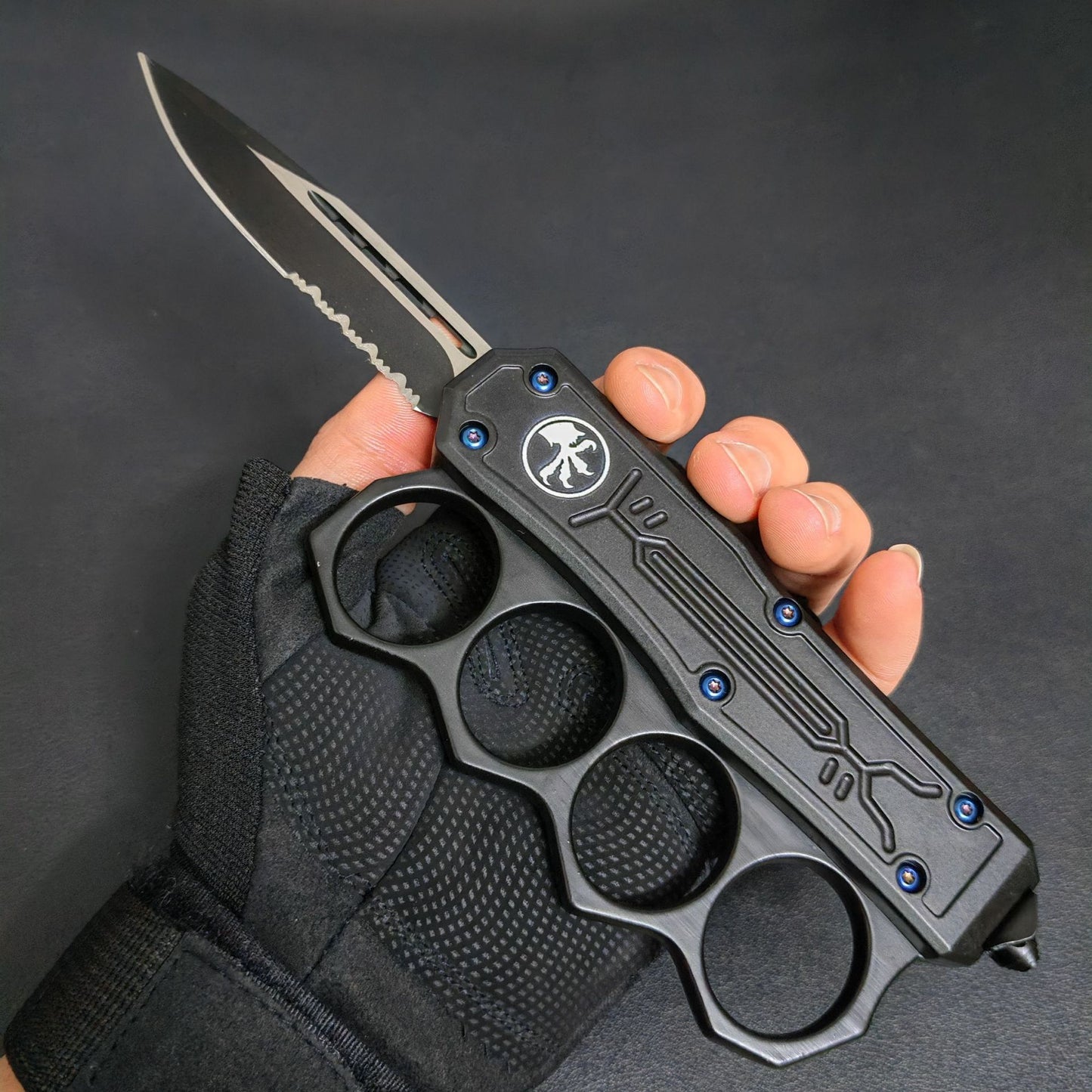 Full Aluminum Handle Brass Knuckle OTF Knife