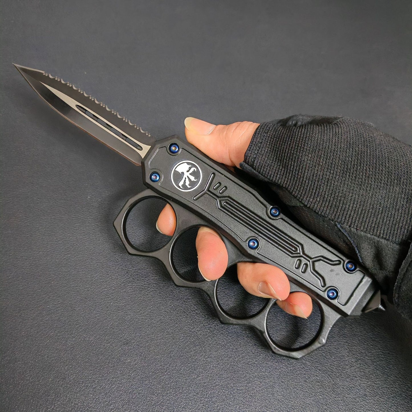 Full Aluminum Handle Brass Knuckle OTF Knife