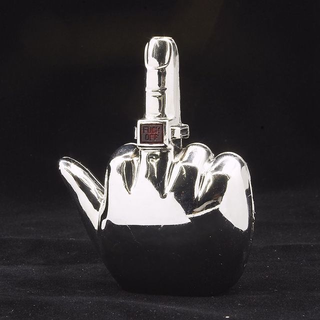 Creative Vertical Middle Finger Cigarette Cigar Lighters With Music