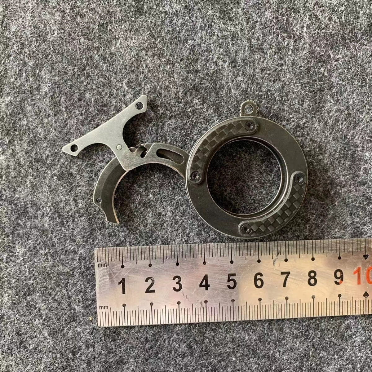 Ring Circle Neck Blade – BLADESUBSCRIBE