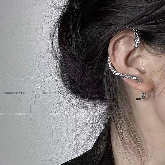 Hot Girl Cool Metal Snake Earring