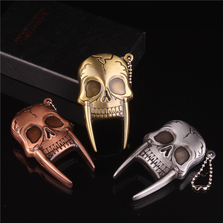 Creative Metal Windproof Jet Flame Lighter with Personality Skull Keychain Pendant and Inflatable Function.