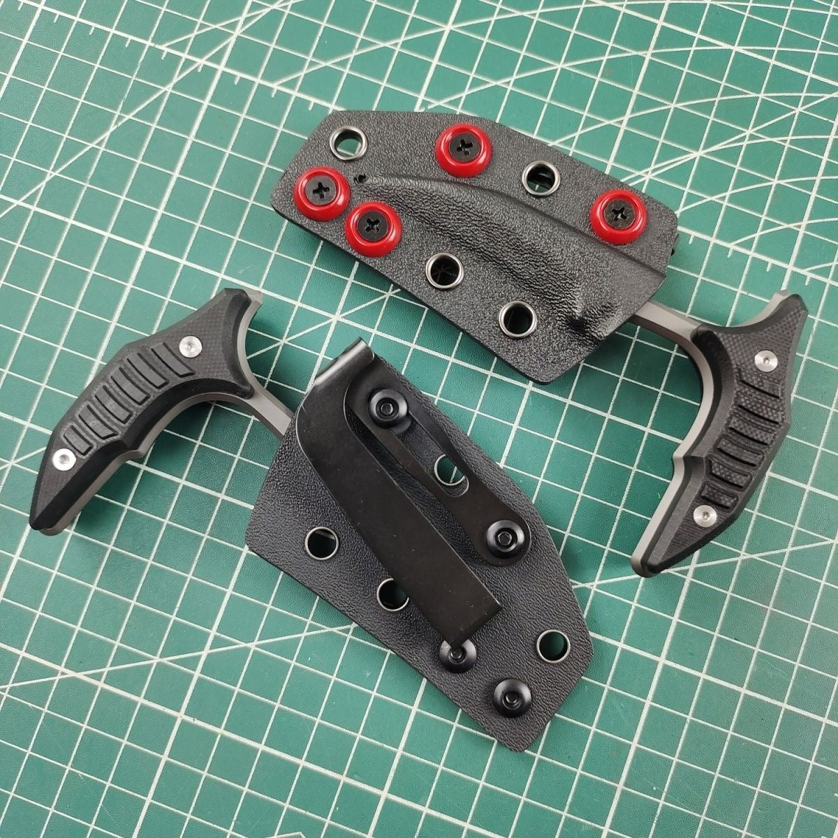 MICROTECH BASTINELLI BEE PUSH DAGGER