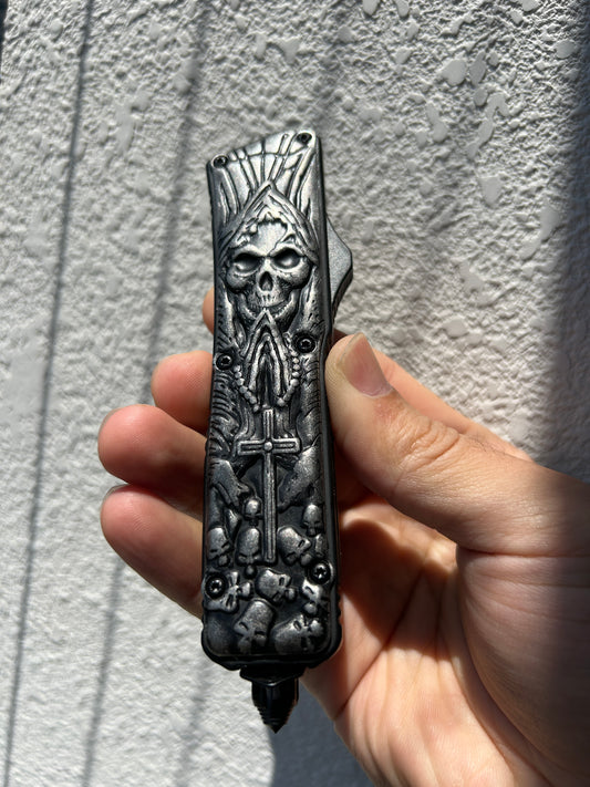 Skull Cross OTF Knife