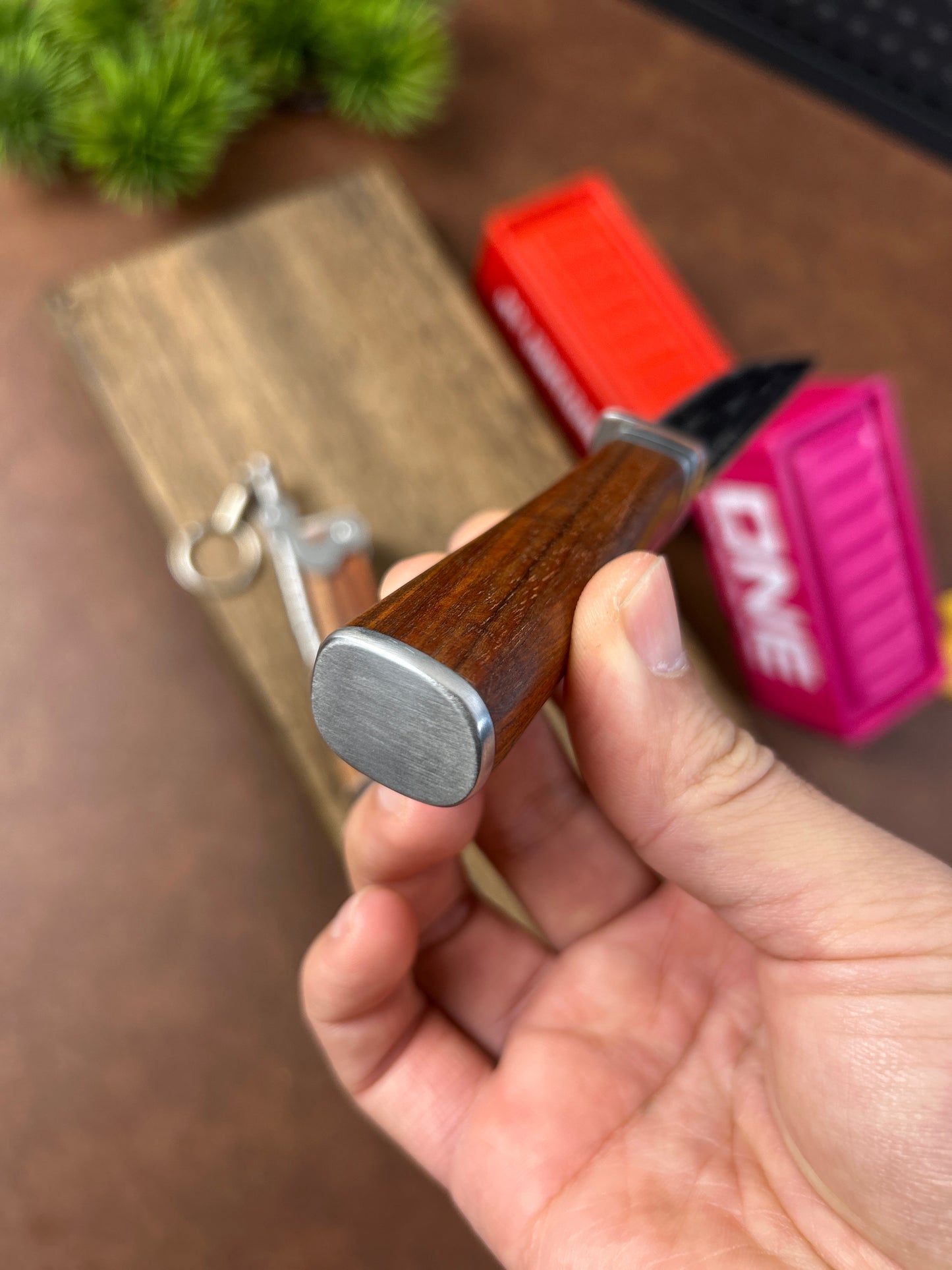 Unique Mechanical Knife Creative Portable Wood Sheath