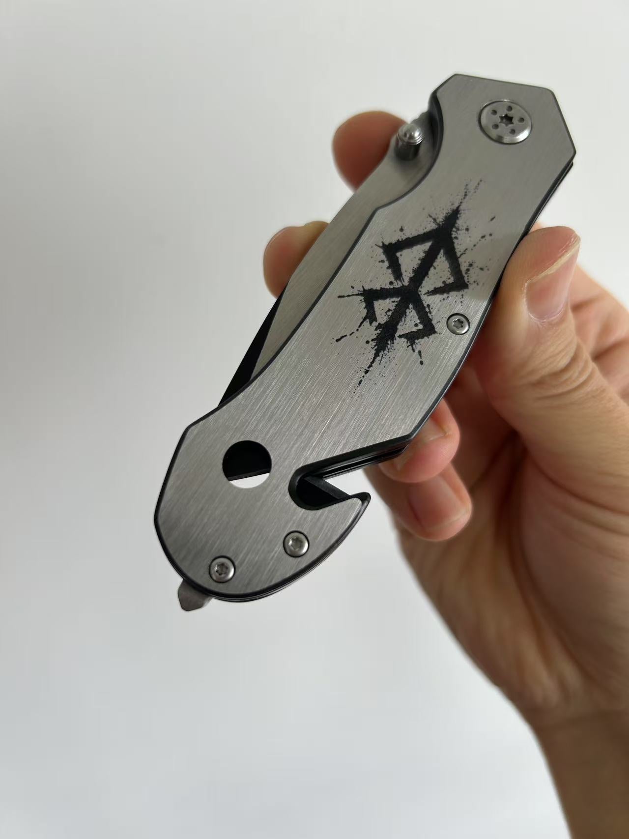 Berserk Folding Knife+Rope Cutter+Window Breaker Pocket Knife
