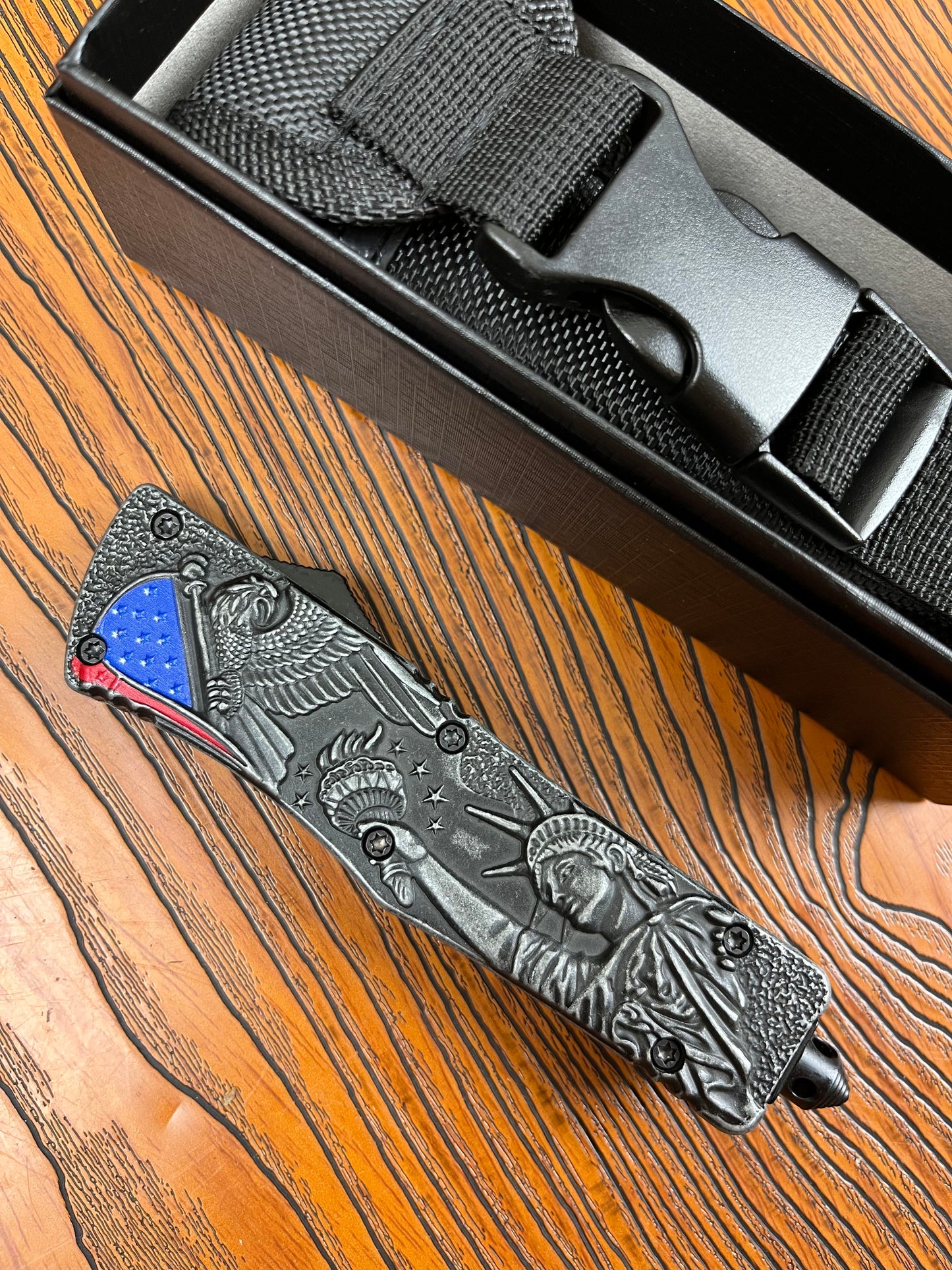 Statue of Liberty OTF Knife US Flag OTF Knife USA Nation Knife