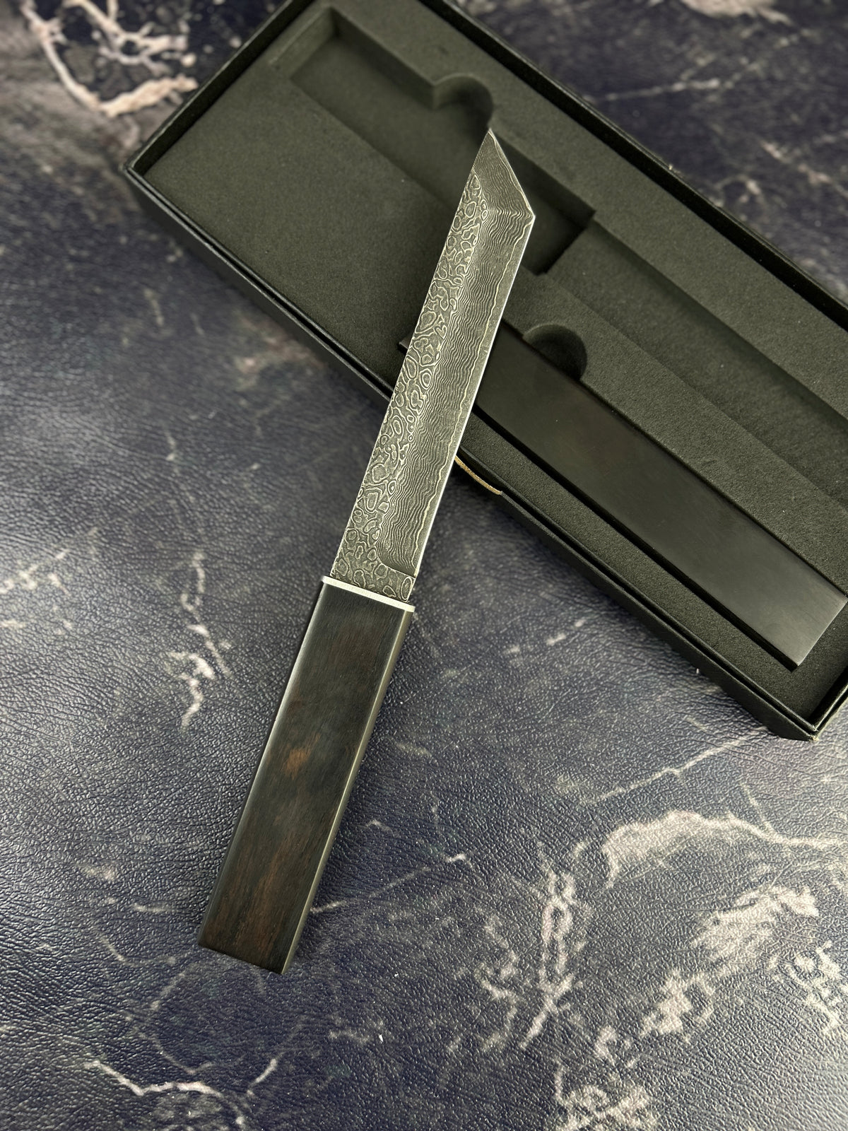 Damascus Ebony Tanto with a gift box