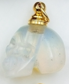 Natural Healing Crystal Perfume Ashes Keeper Skull Head Necklace